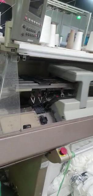 Rectas marca Shima Seiki